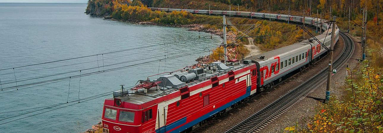 В Иркутской области отдельные категории школьников и студентов могут пользоваться в 2024 году льготным проездом на железнодорожном транспорте
