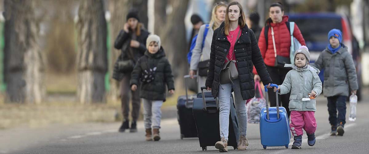 Телефоны горячих линий по вопросам оказания помощи гражданам, прибывающим в Иркутскую область с территории Украины